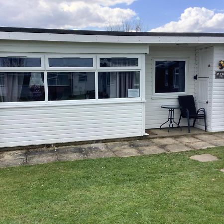 Willa 125 Sundowner Hemsby Zewnętrze zdjęcie